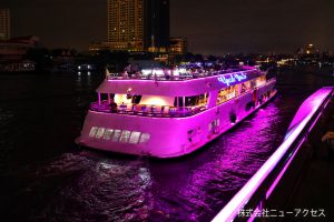 チャオプラヤ川のナイトツアー